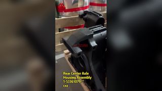 1-53361079-1 1533610791 Trunnion Shaft Bracket เหมาะสำหรับรถบรรทุก ISUZU 6WF1 10PE1 CXZ51