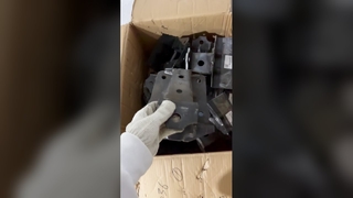 8-97042245-0 8-98243605-0 วงเล็บสปริงด้านหลังด้านหน้าเหมาะสำหรับ ISUZU NPR 700P