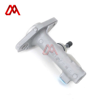 8-98097694-0 Clutch Master Cylinder Assembly 8980976940 for ISUZU NKR NPR 4HG1