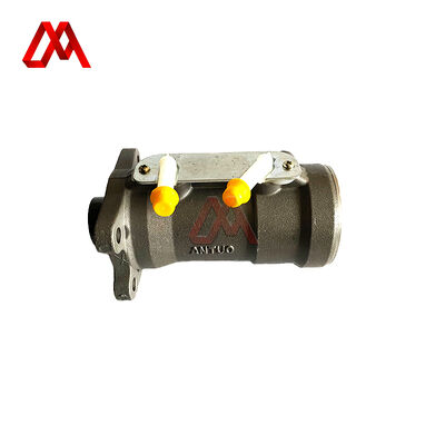 Brake Master Cylinder 8-97254771-0 8972547710 for ISUZU NPR NQR 700P 4HK1 Series Truck