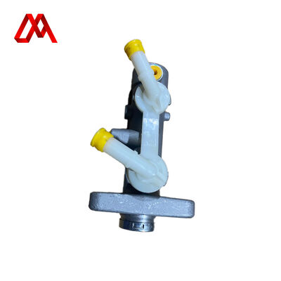 Clutch Master Cylinder 46010-0T326 Heavy Duty Truck Spare Parts