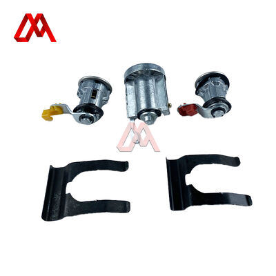 8-94332441-0 8943324410 อะไหล่เครื่องยนต์ ซิลินเดอร์กุญแจชุดล็อคสําหรับ ISUZU NHR NKR 100P 4JB1